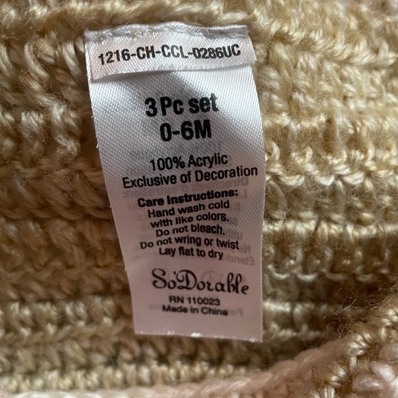 So-Dorable Knit Baby Bunny Suit - Picture 7 of 7